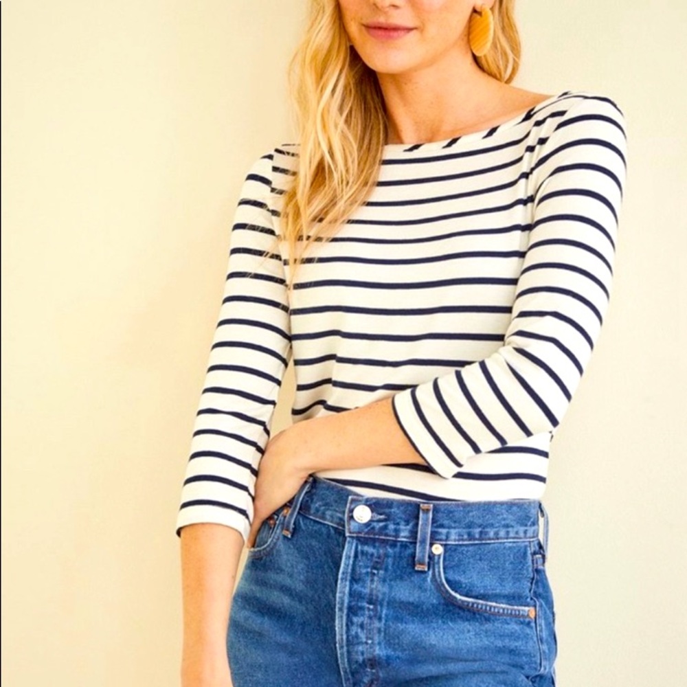 ***SOLD ELSEWHERE*** Amour Vert White Navy Blue Stripes Boat Neck Tee